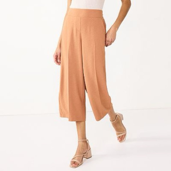 Women's Nine West High Rise Wide-Leg Crop Pants - Picture 2 of 11